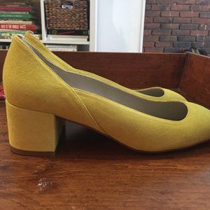 NWOT BODEN Yellow Low Chunky Heels SIZE 39 (8.5)